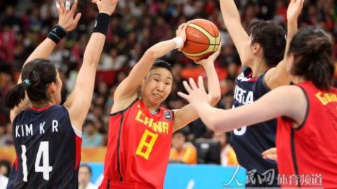 杭州亚运会中国女篮101-46蒙古郑薇执教首秀迎55分大胜